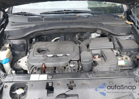 2017 Hyundai Santa Fe Sport 2.4L z USA, uszkodzony, nr VIN 5NMZUDLBXHH012930